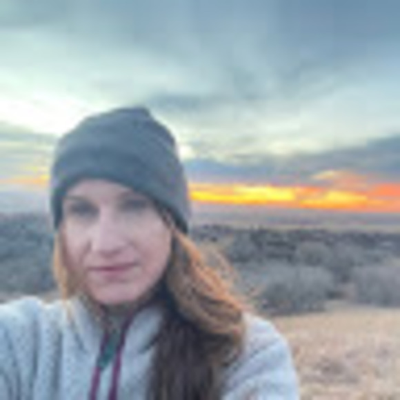Meet your Posher, Erin - Picture 1 of 1
